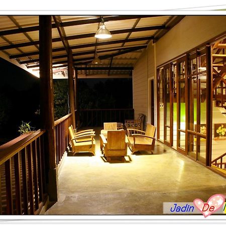 Jardin De Mangue Pakchong Hotel Exterior photo